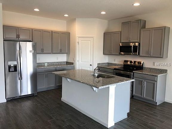 2nd image of 361 Meadow Pointe Dr