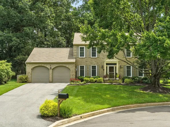 7 Five Oaks Ct, Owings Mills, MD 21117