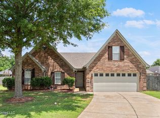 5921 Landau Dr, Southaven, MS 38671