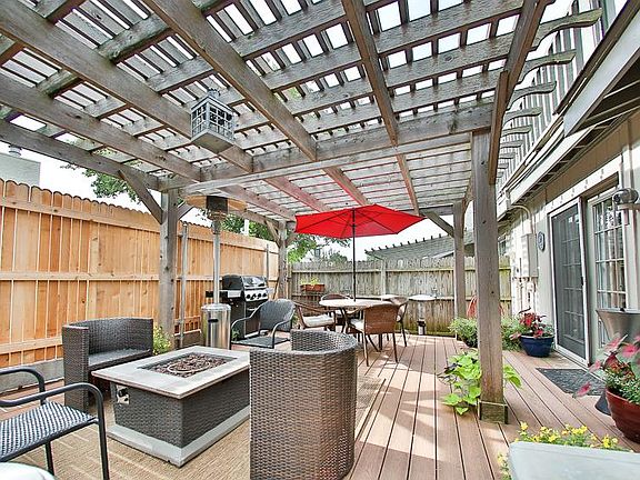 Deck with Pergola