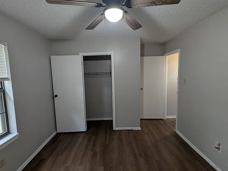 1609 Amour Dr — Photo 12