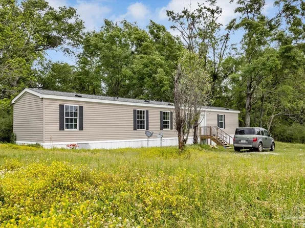 5851 Greenwood Rd, Jay, FL 32565