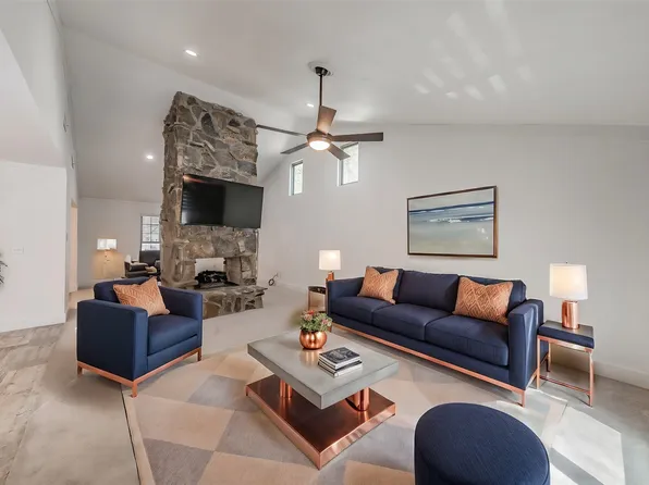 1744 Jeannie Ln, Hurst, TX 76054