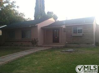 10827 Hayvenhurst Ave, Granada Hills, CA 91344