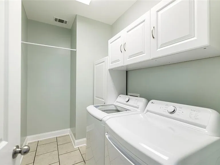104 Bryce Dr — Photo 15