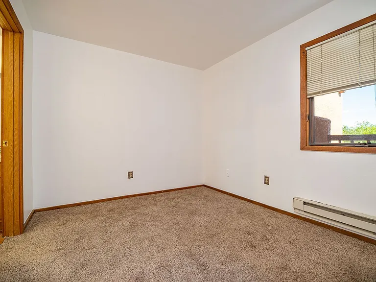 2600 W Zia Rd #L14 — Photo 9
