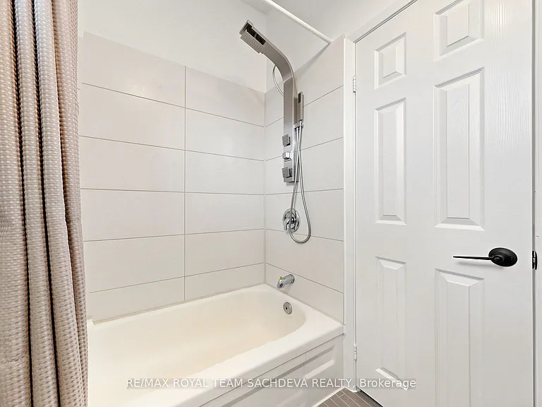 55 Collinsgrove Rd #255 — Photo 33