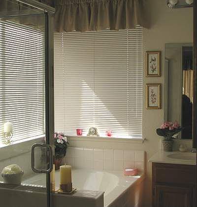 masterbath with sunken tub