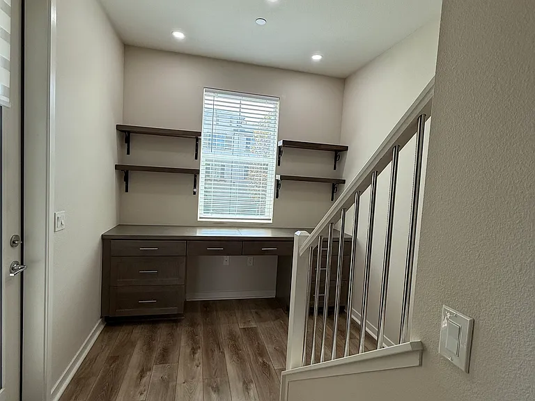 503 Winchester Dr — Photo 19