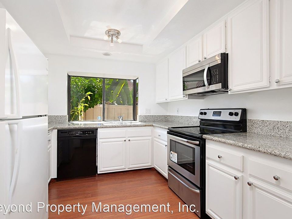 1st image of 4007 Caminito Meliado