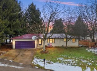 6 Adena Ct, Fredericktown, OH 43019