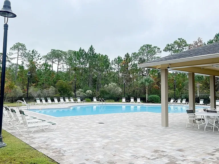 221 Cocobolo Dr — Photo 14