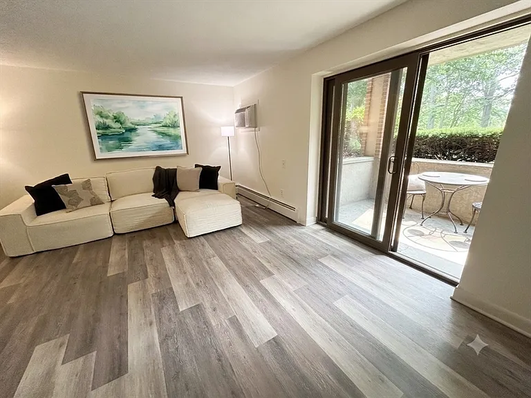 72 Charles River Rd #C — Photo 6
