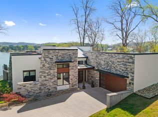 731 Bowman Bend Rd, Harriman, TN 37748