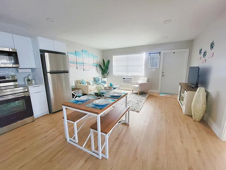 Cottage Cove — Photo 15