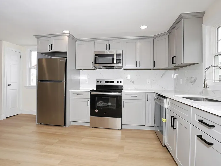 22 Falmouth Ave #2 — Photo 6