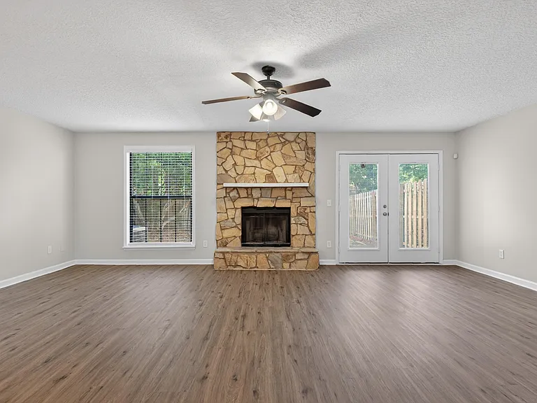 4431 Millstone Ct — Photo 6