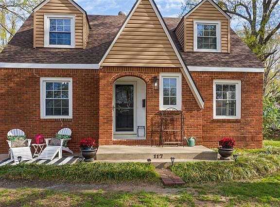 4th image of 117 Viola Ave