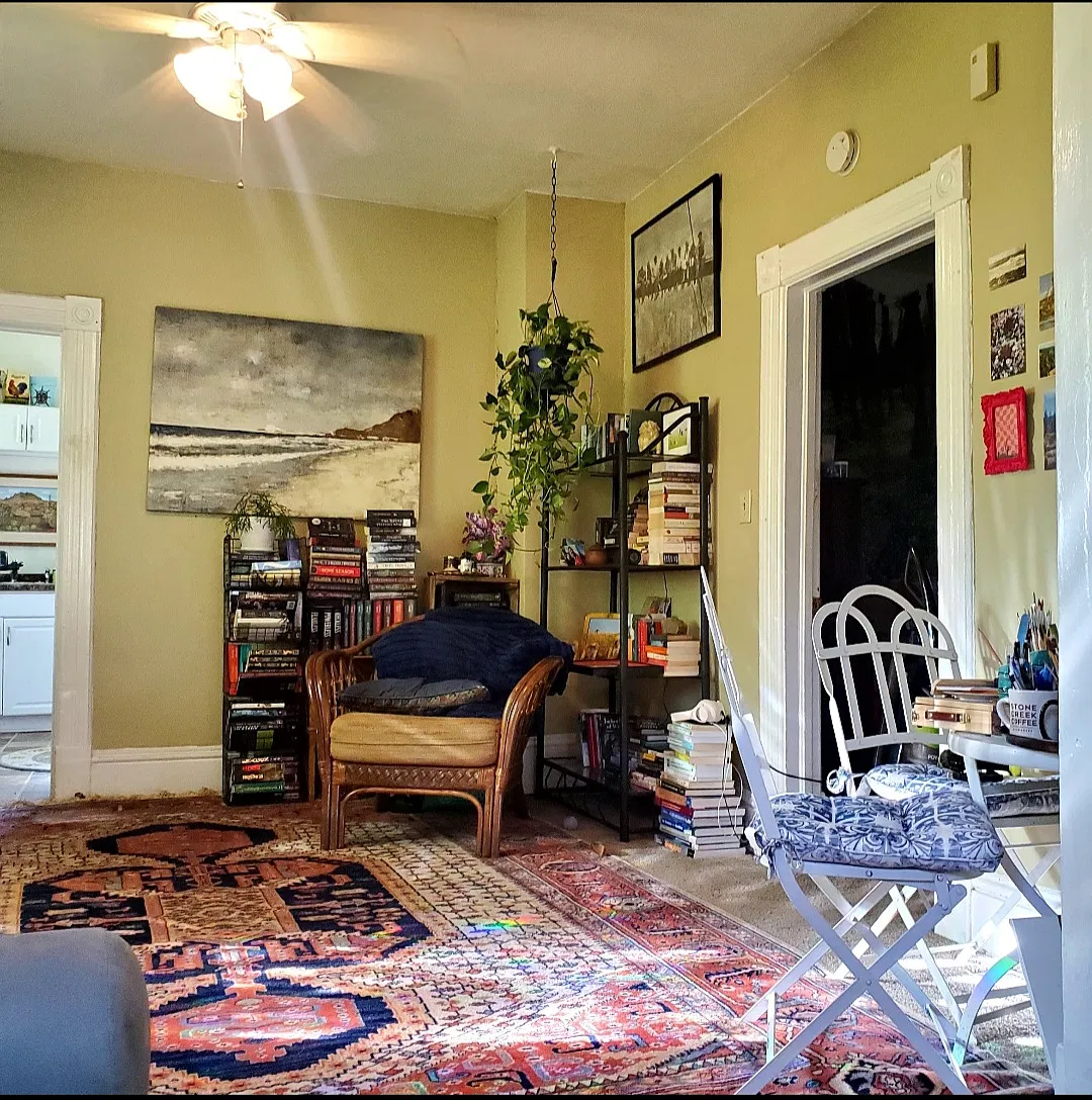 1 bed, 906 sqft, $1,195 — Photo 1