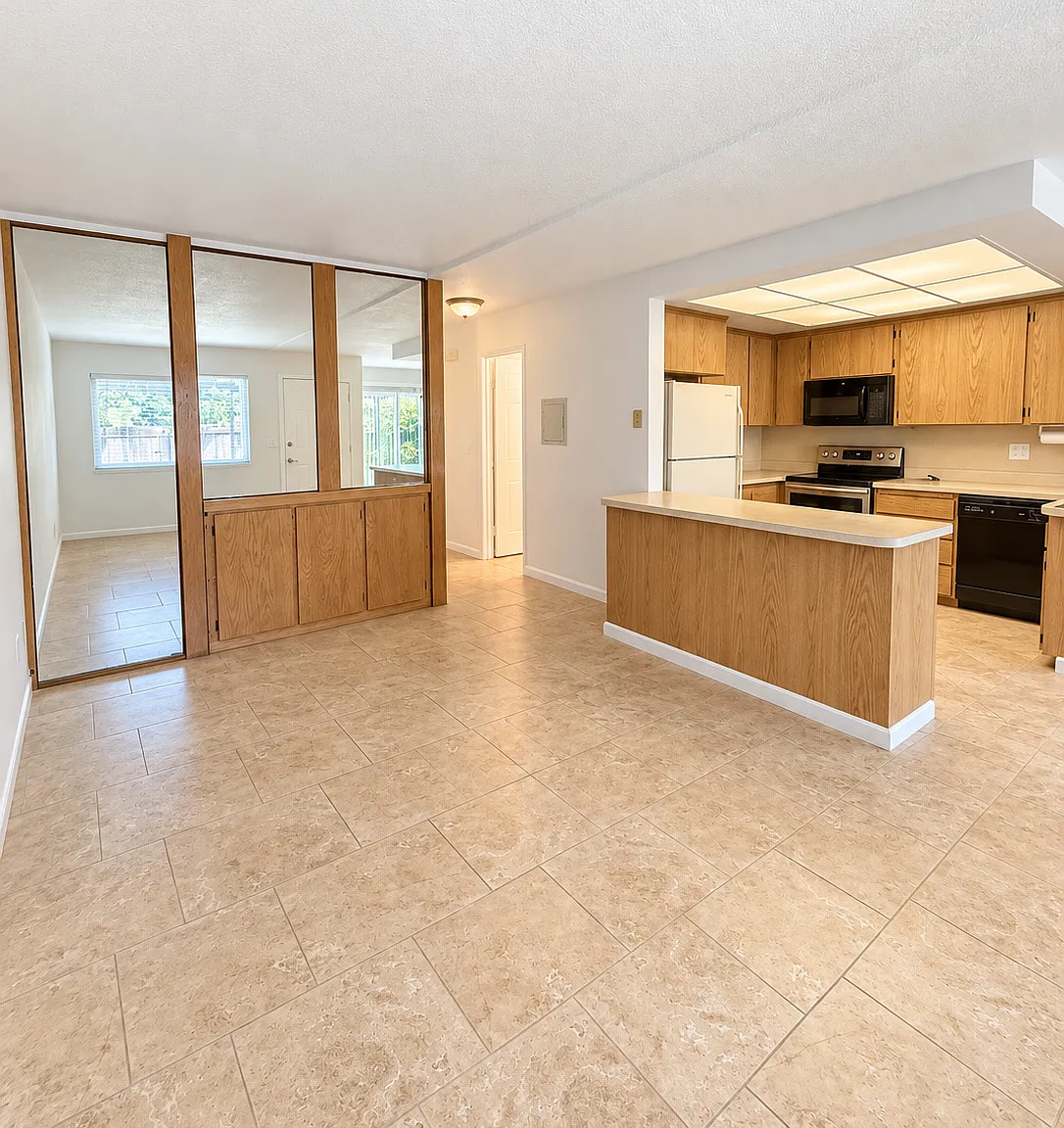 2 bed, 2.5 bath, 1148 sqft, $3,550 — Photo 4
