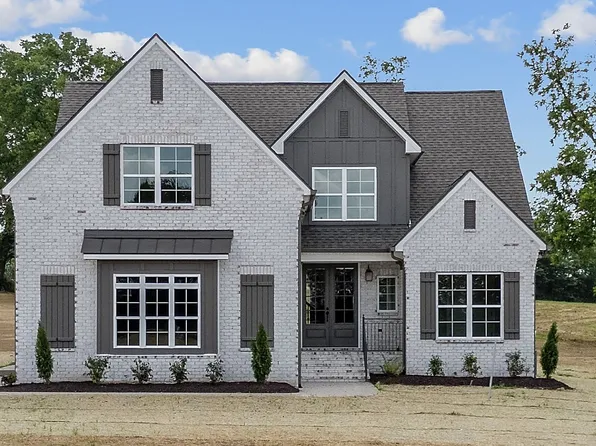 482 Greenfield Ln #2, Castalian Springs, TN 37031
