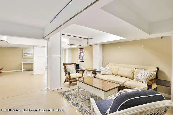 45 Strickland St — Photo 28