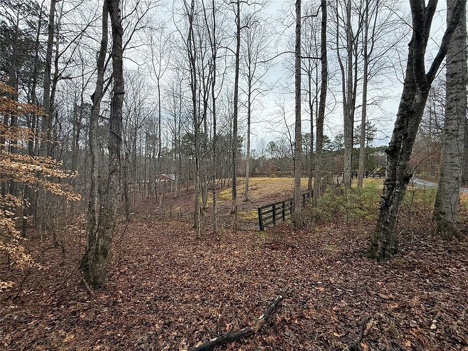 1st image of 1666 Rock Springs Ln #4