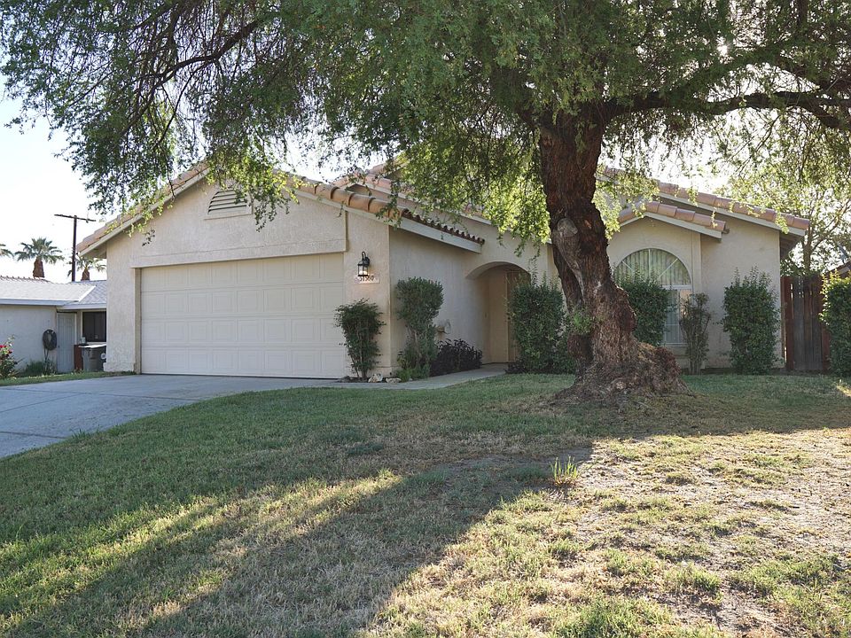 1st image of 51560 Avenida Villa
