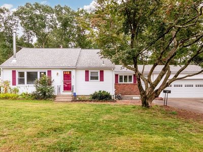 43 School St, Plainville, MA, 02762