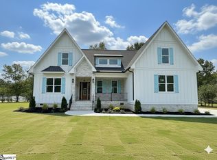 99 Wemberly Ln, Simpsonville, SC 29681