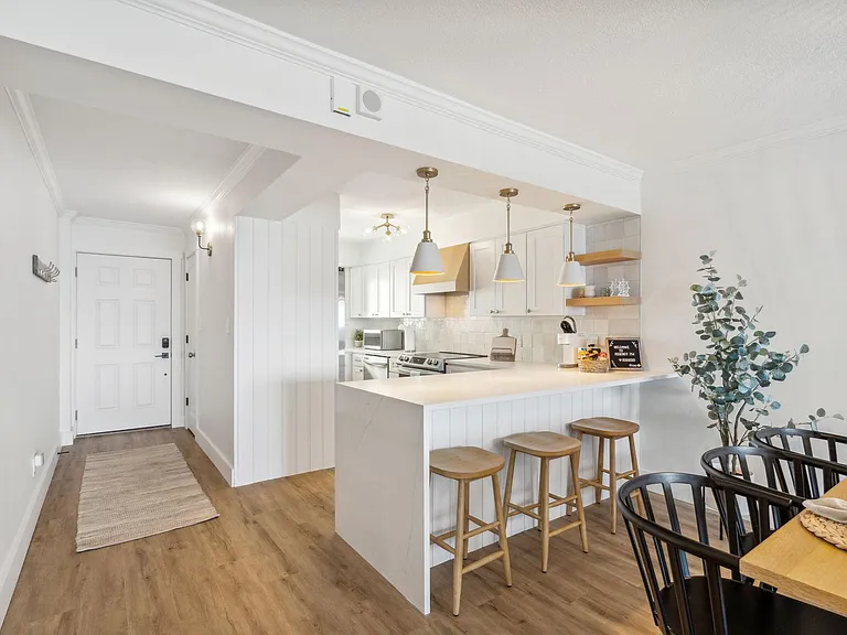 5801 Thomas Dr #714 — Photo 14