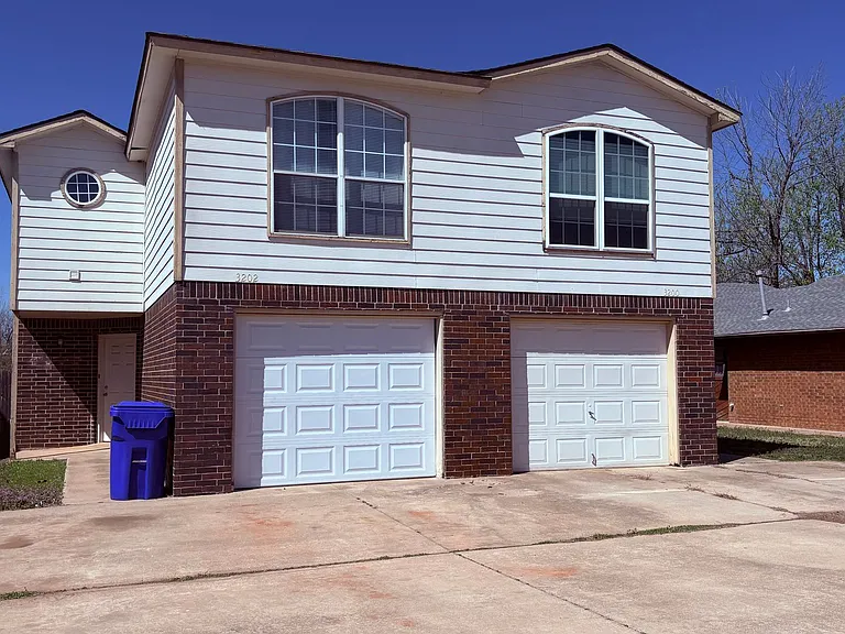 3200 Ridgecrest Ct — Photo 10