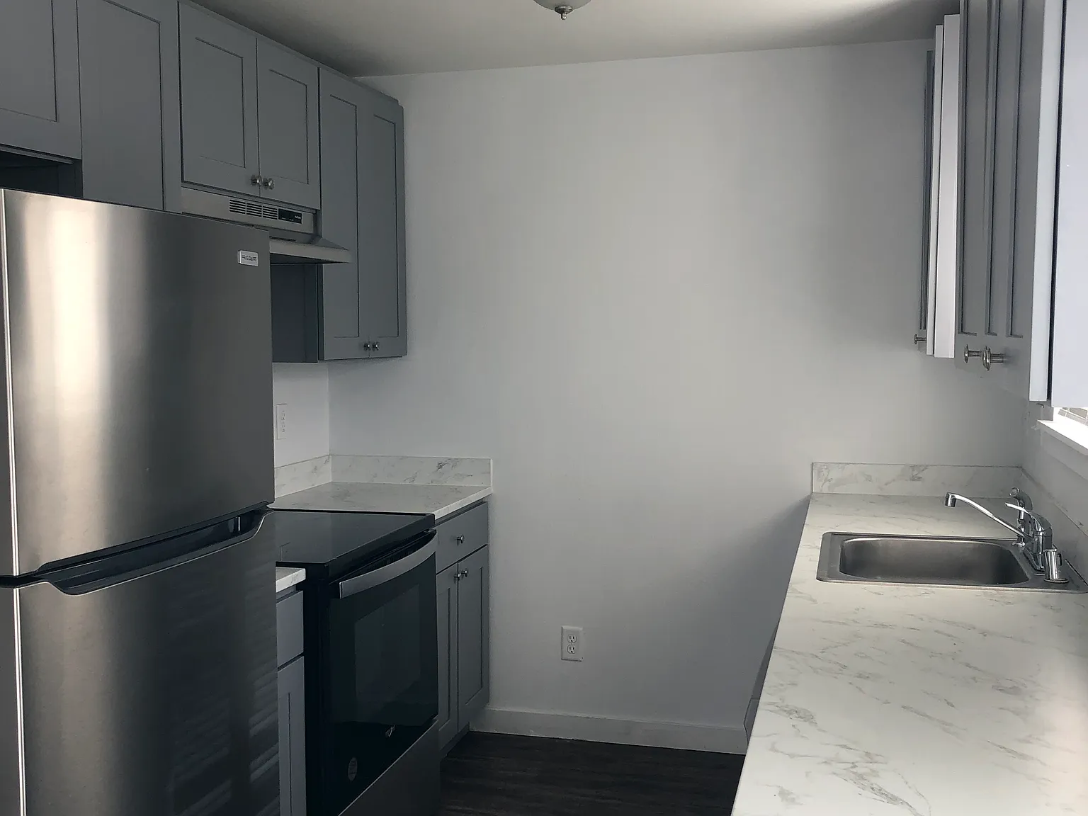2 bed, 745 sqft, $1,500 — Photo 3