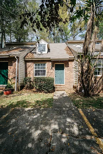 2333 Parrot Ln Photo 1