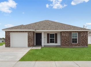 548 Helis Dr, Westwego, LA 70094