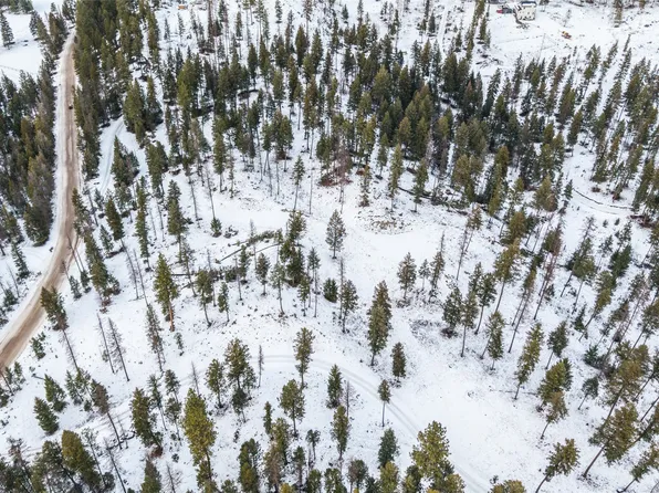 353 Mountain Meadow Rd, Kalispell, MT 59901