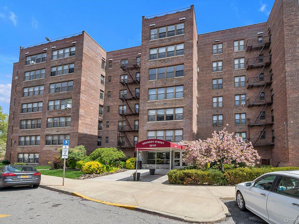 1st image of 20939 23rd Avenue #4J