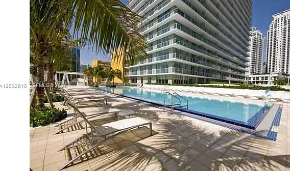 1111 SW 1st Ave #1522 — Photo 10