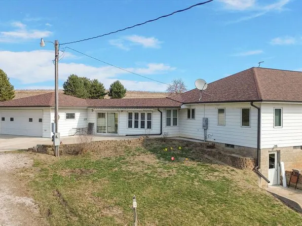 1935 110th St, Massena, IA 50853
