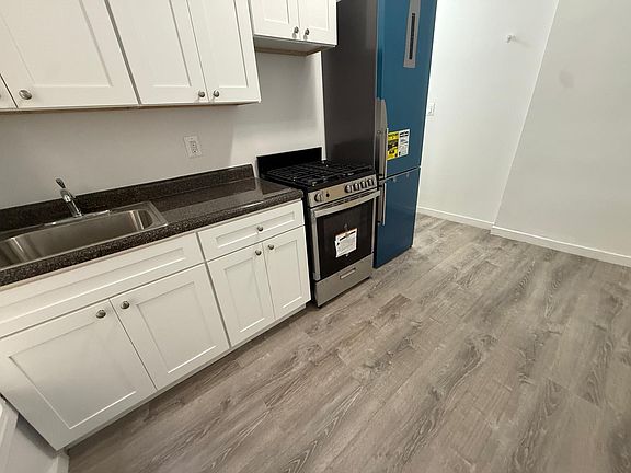 3rd image of 328 E 78th St APT 12