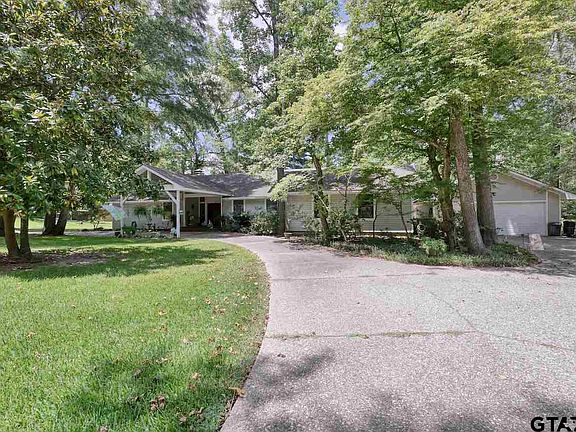 4th image of 529 Hideaway Ln E
