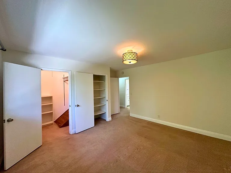2047 Montecito Ave #13 — Photo 11