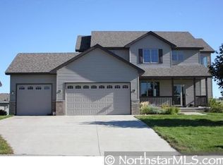 19435 Albany Ct NW, Elk River, MN 55330