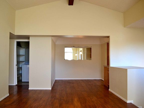 3rd image of 700 E Mesquite Cir