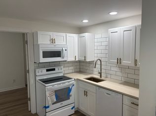 199 Main St #B, Whitesboro, NY 13492