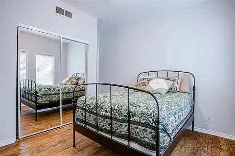 4040 Avondale Ave #301 — Photo 10