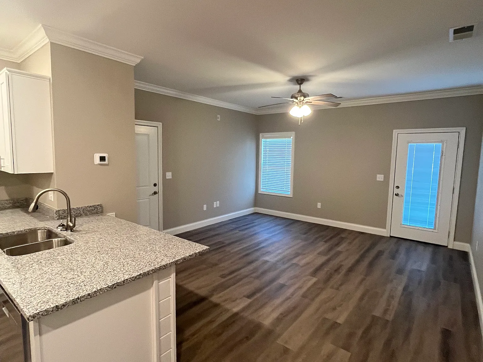 813 Brush Creek Street — Photo 2