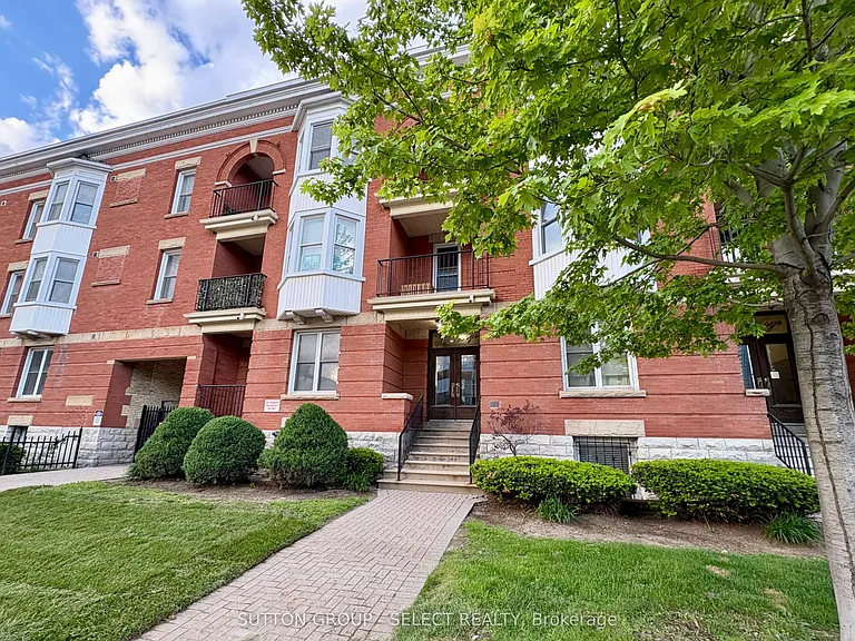 440 Wellington St #103 — Photo 4