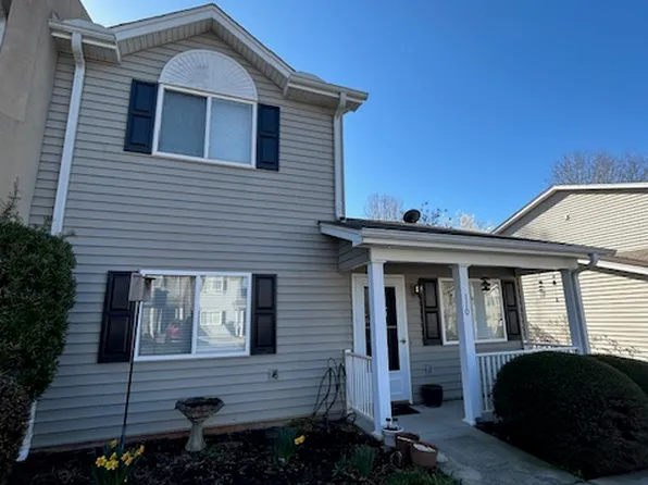 110 Perkins Pl, Seneca, SC 29678