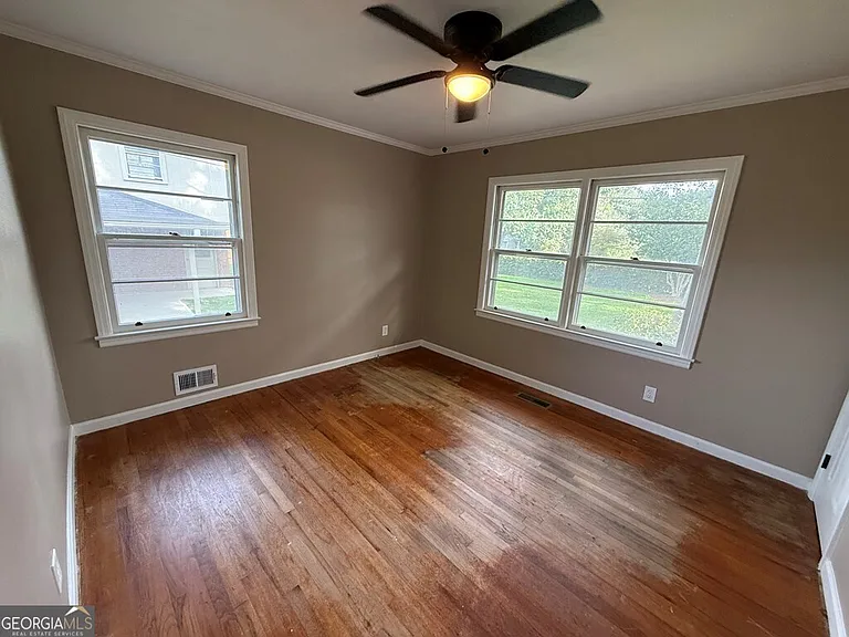 412 Roberson St — Photo 38